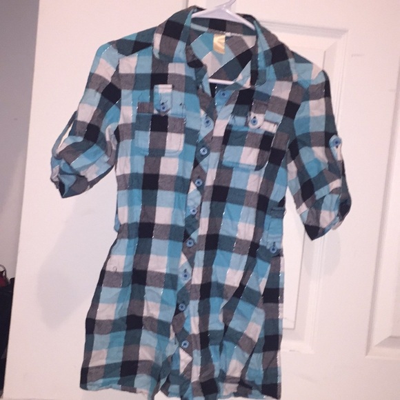 Women’s Half Sleeve Shirt - Picture 1 of 3